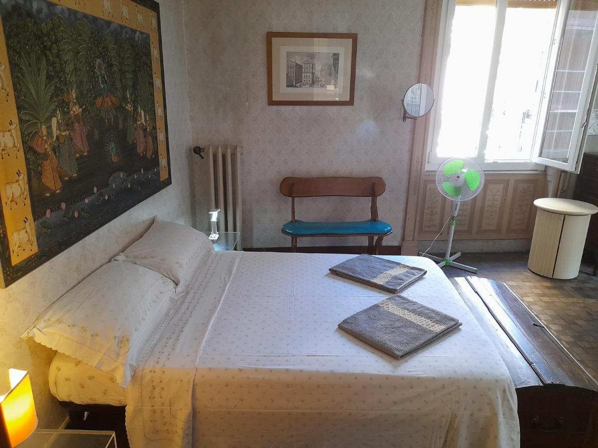 Apartmán Le Stanze Del Notaio Janov Exteriér fotografie